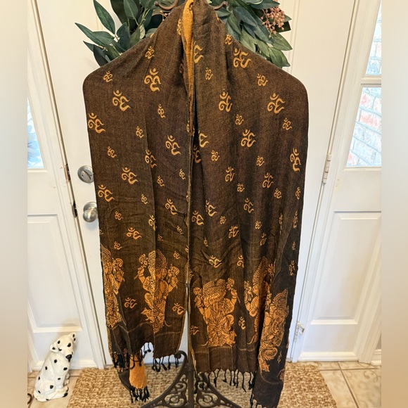 Reversible Ganesha Meditation & Prayer Alter Shawl Scarf w Deity & Om Symbol - Picture 4 of 11